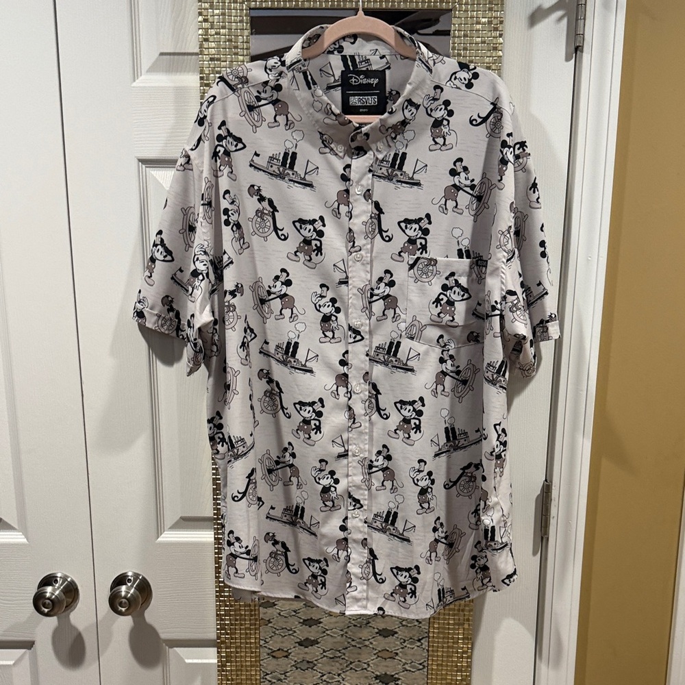 RSVLTS Disney Men’s Short-Sleeve Steamboat Mickey 100th - Limited Edition